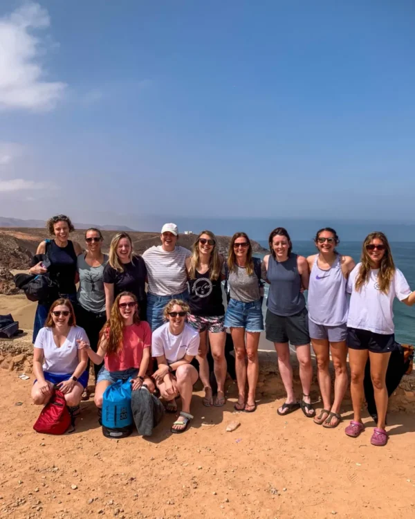 Elana host women's surf camp