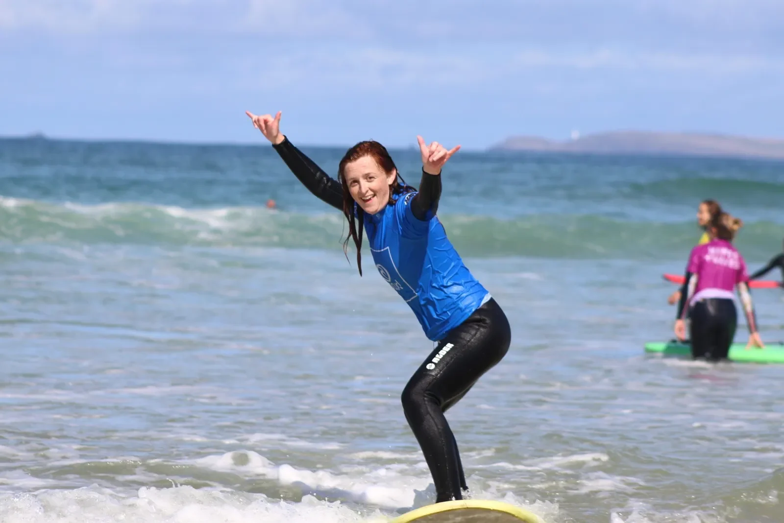 Water Women Weekend surf