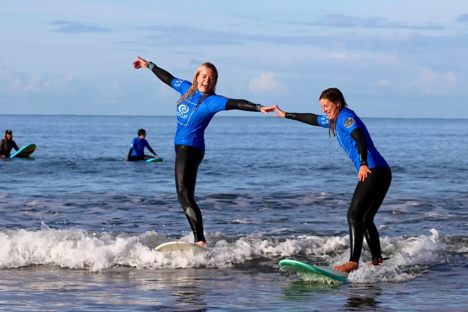 Women surfers